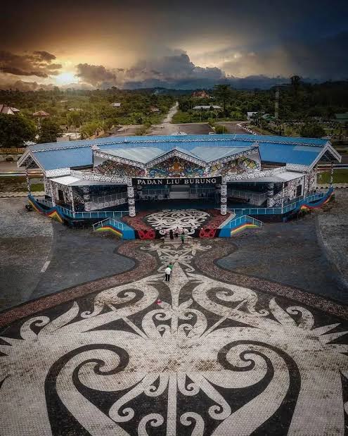 images - 2025-10-03T092535.404